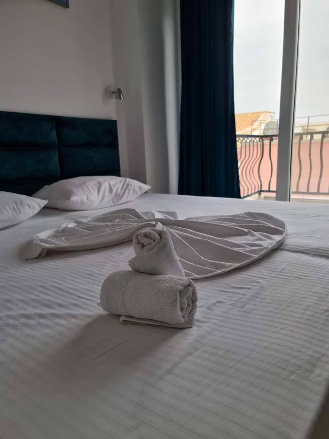 La Luna Hotel คซามิล ภายนอก รูปภาพ